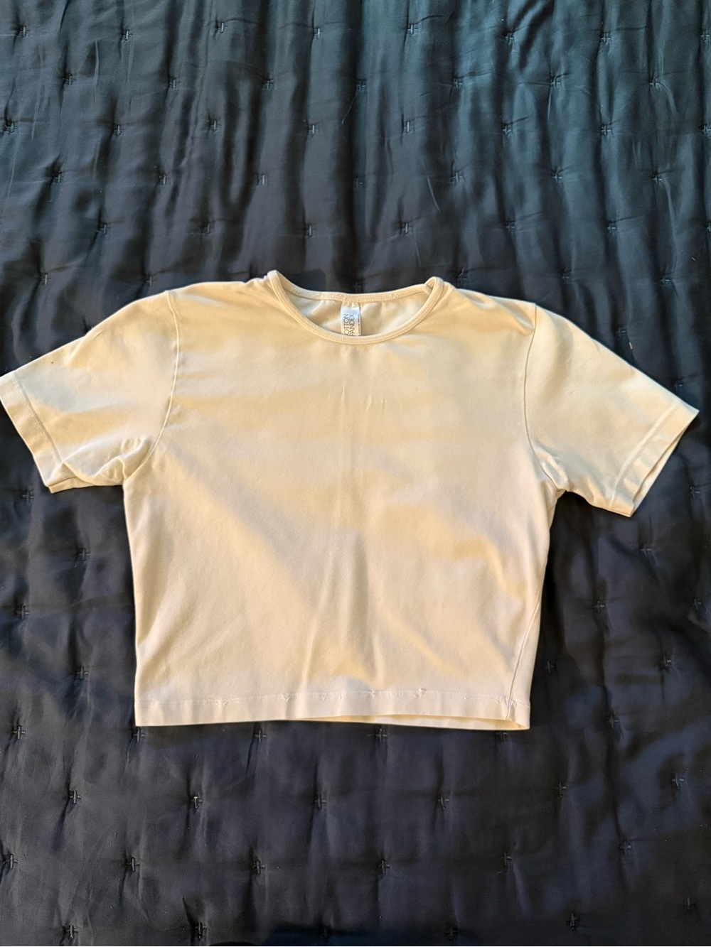 Los Angeles Apparel GARMENT DYE SHORT SLEEVE CROP TOP Creme Crop Tee - size M